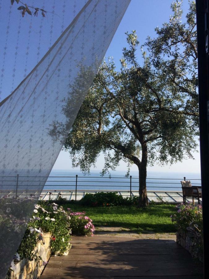 Creuza De Ma Hotel Santo Stefano al Mare Zewnętrze zdjęcie